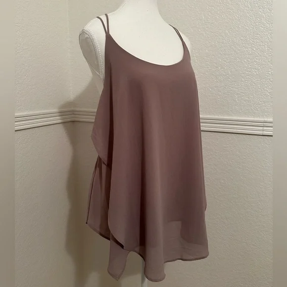 Daytrip Mauve Strappy Layered Tank Top Size: L - Picture 3 of 6